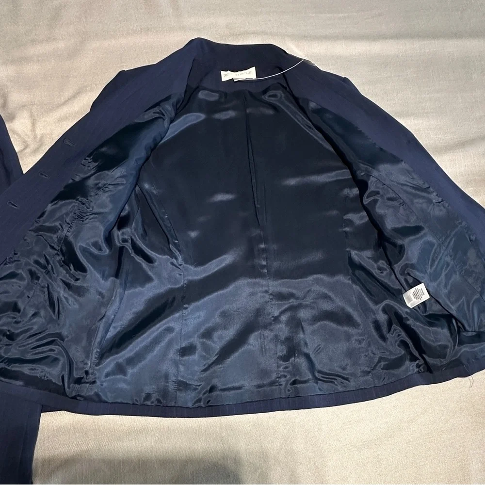 New Suit size 8 Petite Sophisticate pant suit - Picture 13 of 16